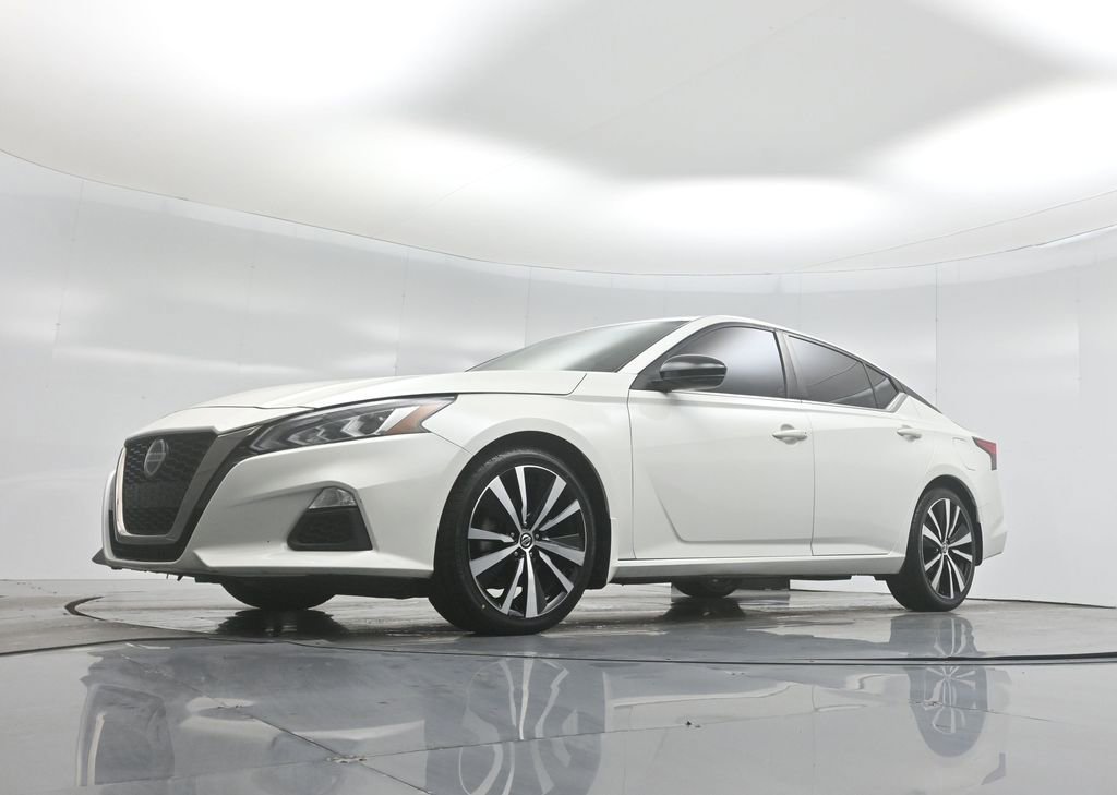Used 2022 Nissan Altima 2.0 SR image 44