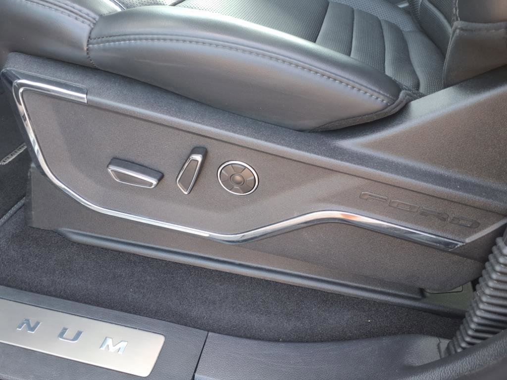 Certified 2024 Ford F150 Platinum w/ Equipment Group 702A High image 11