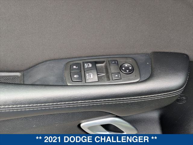 Used 2021 Dodge Challenger R/T Scat Pack RWD image 11
