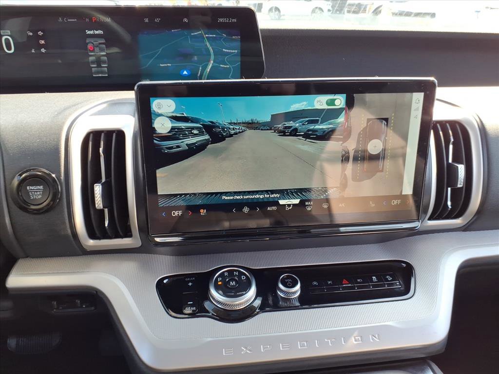 Certified 2025 Ford Expedition Active image 17