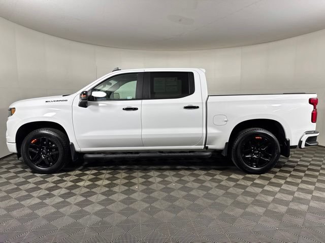 Used 2025 Chevrolet Silverado 1500 RST w/ Redline Edition AWD/4WD image 7