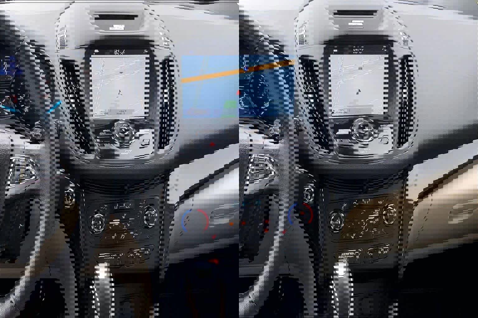 Certified 2018 Ford Escape SE w/ Ford Safe & Smart Package AWD/4WD image 9