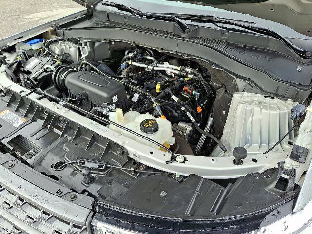 Certified 2022 Ford Explorer XLT w/ Equipment Group 202A image 29