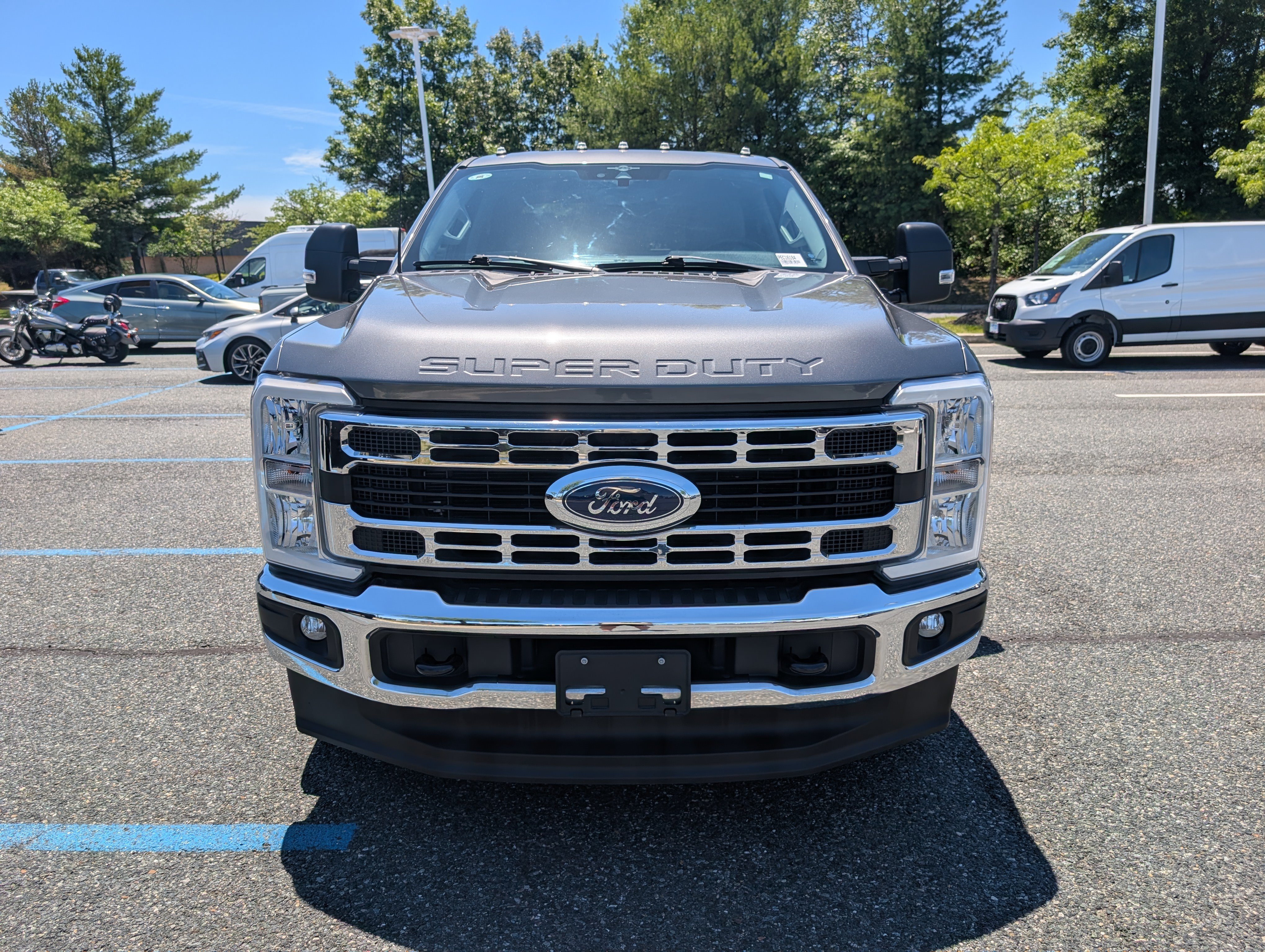 Certified 2023 Ford F250 XLT w/ FX4 Off-Road Package AWD/4WD image 8