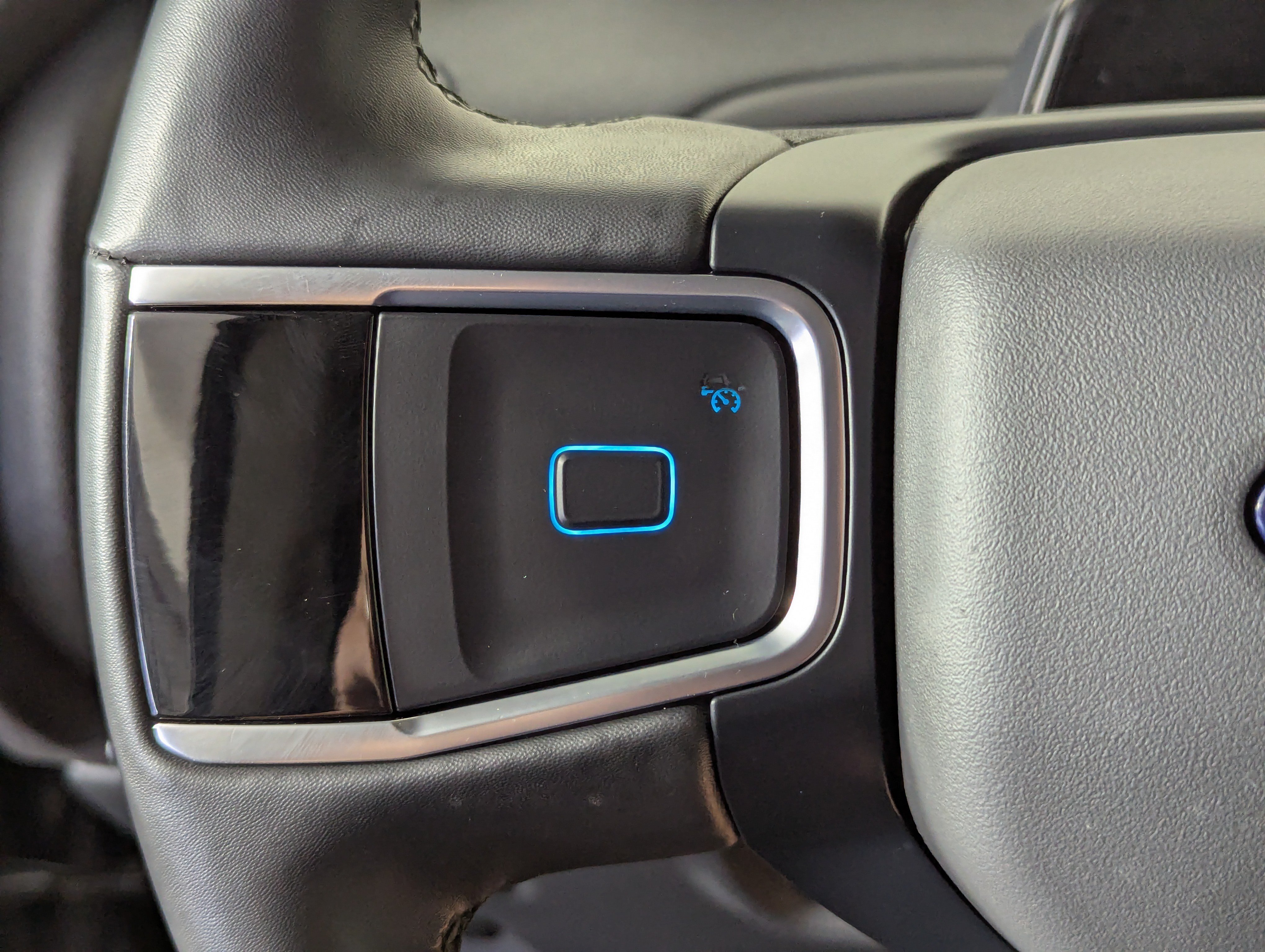 Certified 2025 Ford Expedition Max Active RWD image 36