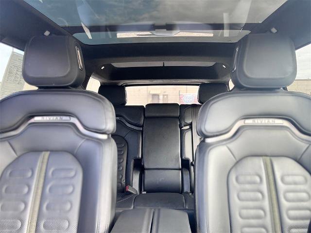 Used 2023 Rivian R1S Adventure image 20