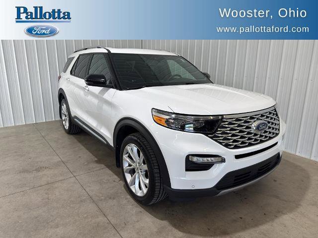 Certified 2023 Ford Explorer Platinum w/ Class IV Trailer Tow Package AWD/4WD image 1