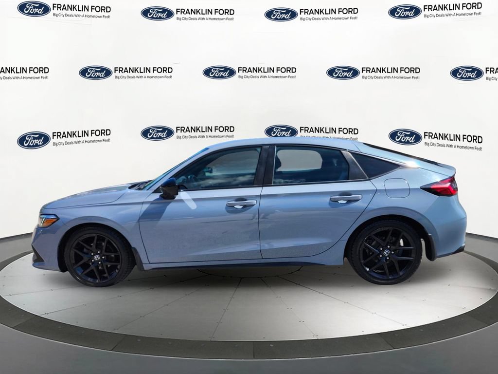 Used 2022 Honda Civic Sport image 2