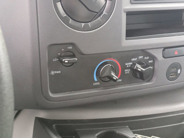 Certified 2024 Ford E-350 and Econoline 350 Super Duty w/ Power Windows & Locks Group image 22