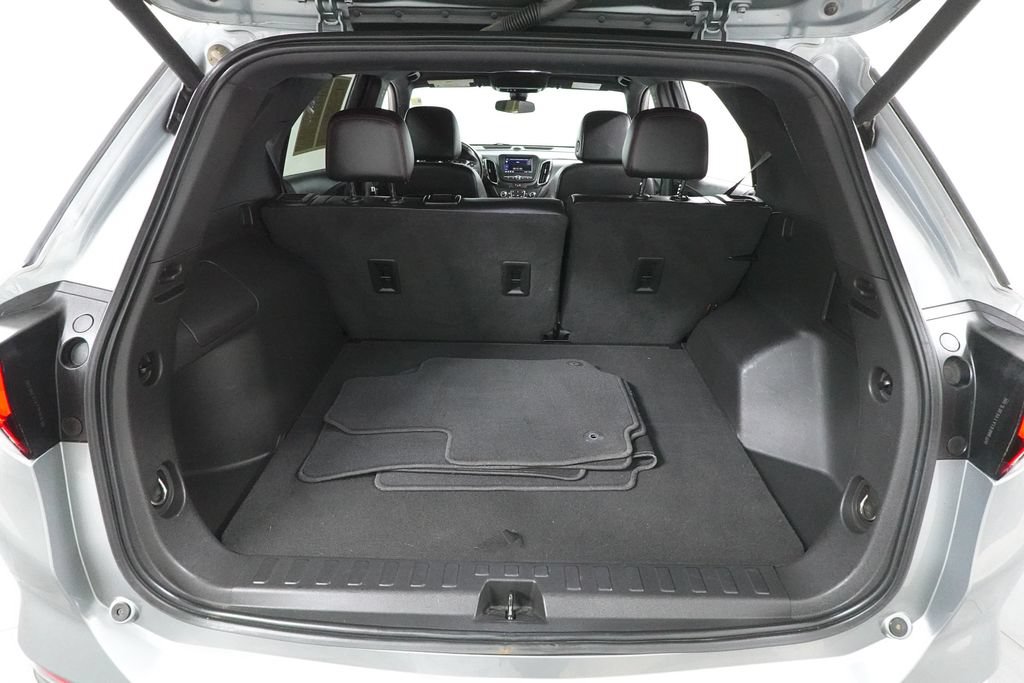 Used 2023 Chevrolet Equinox RS AWD/4WD image 26