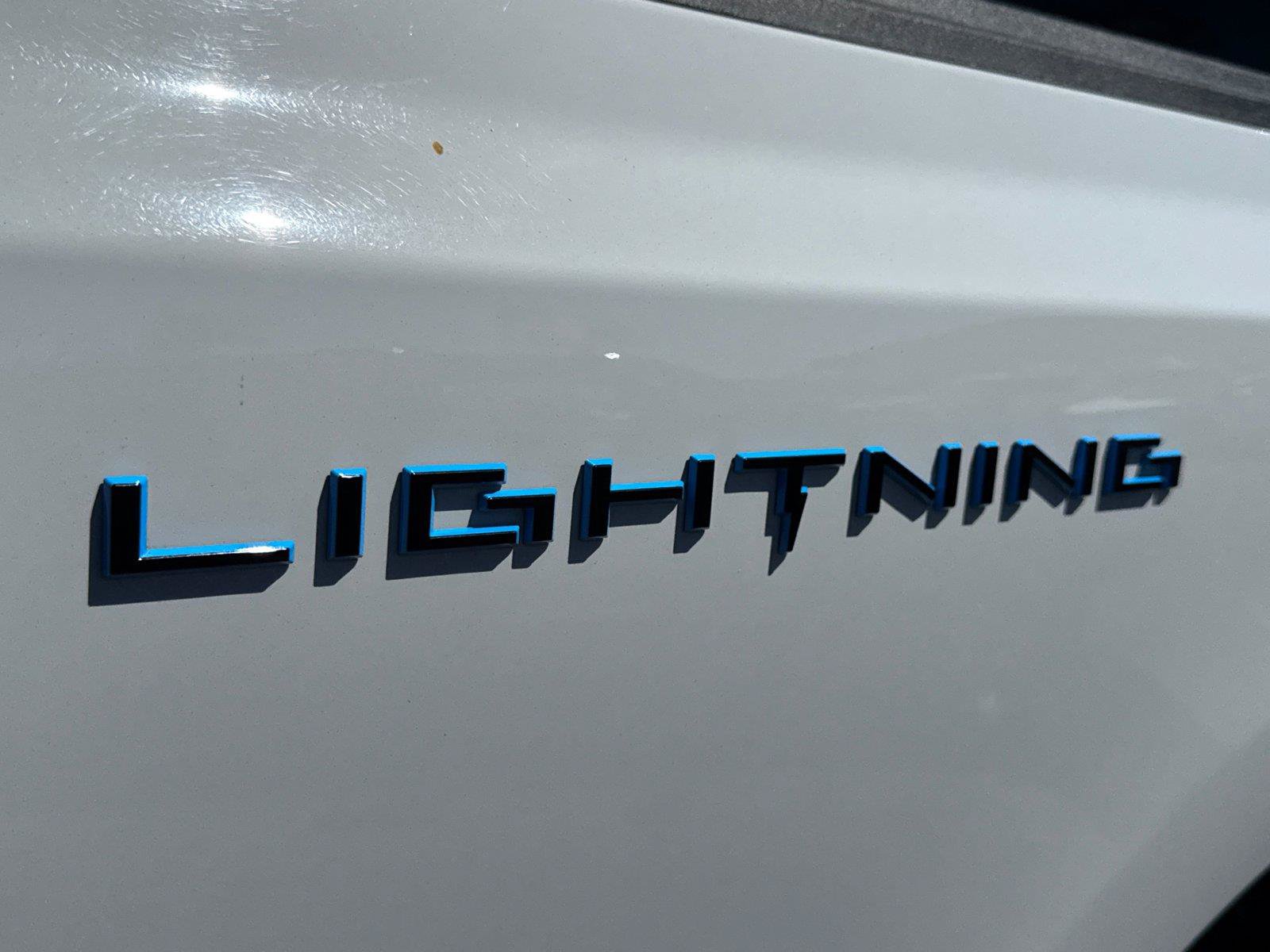 Certified 2023 Ford F150 Lightning XLT AWD/4WD image 9