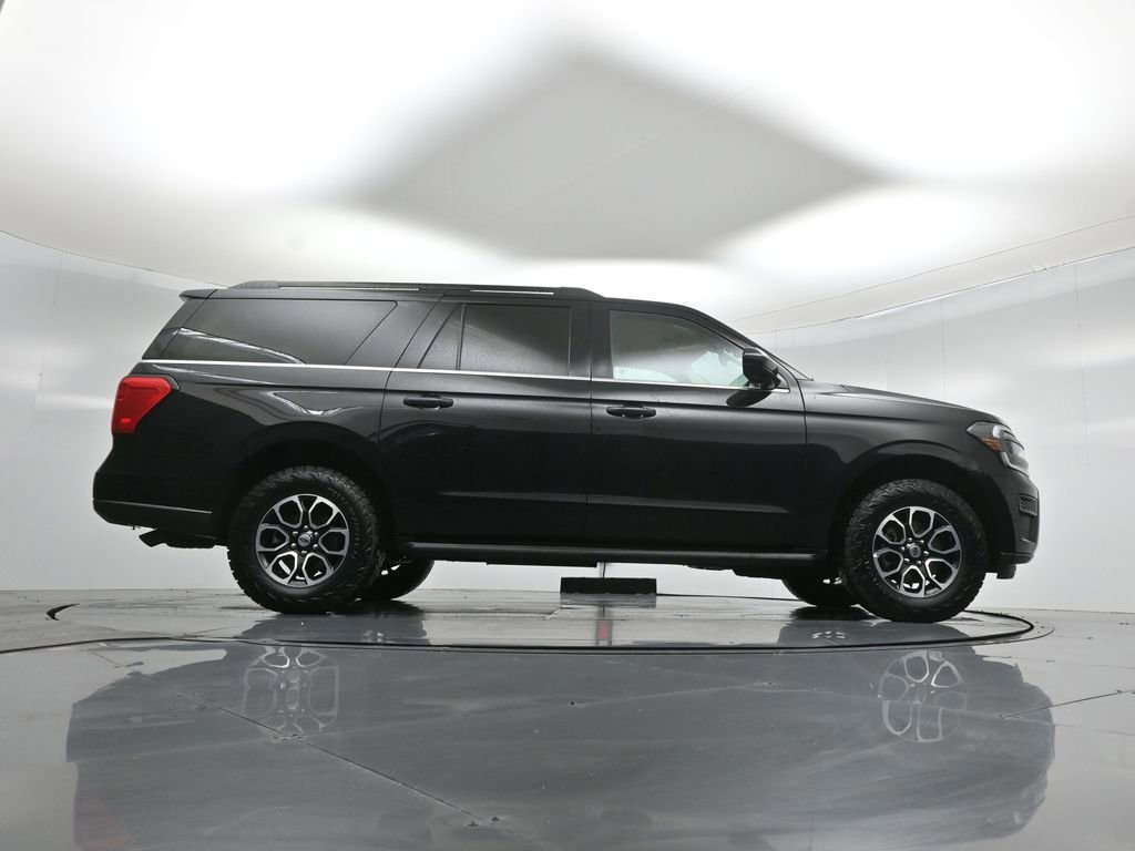 Certified 2024 Ford Expedition Max XLT image 11