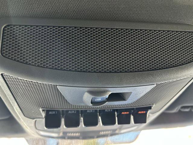 Certified 2017 Ford F250 XLT w/ FX4 Off-Road Package image 31