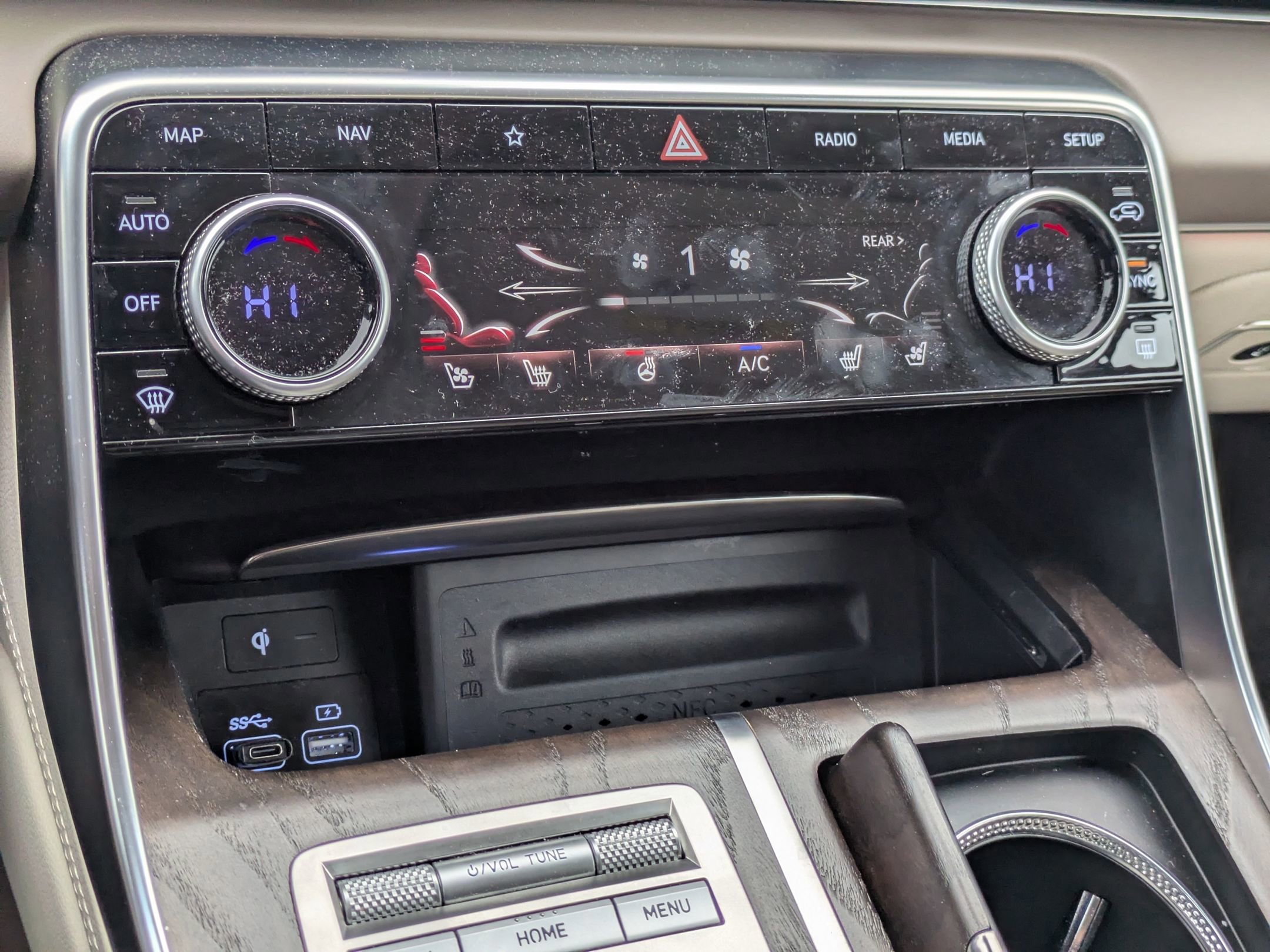 Used 2024 Genesis GV80 3.5T image 22