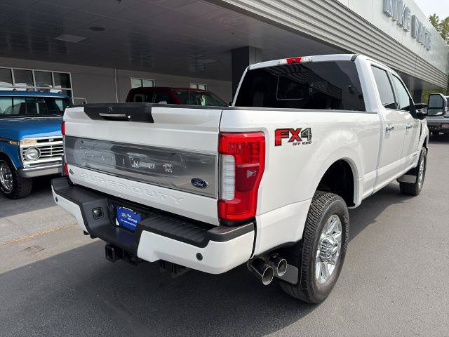 Certified 2017 Ford F350 Platinum w/ Platinum Ultimate Package AWD/4WD image 15