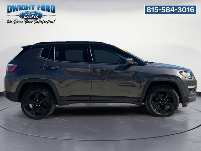 Used 2019 Jeep Compass Latitude AWD/4WD image 6