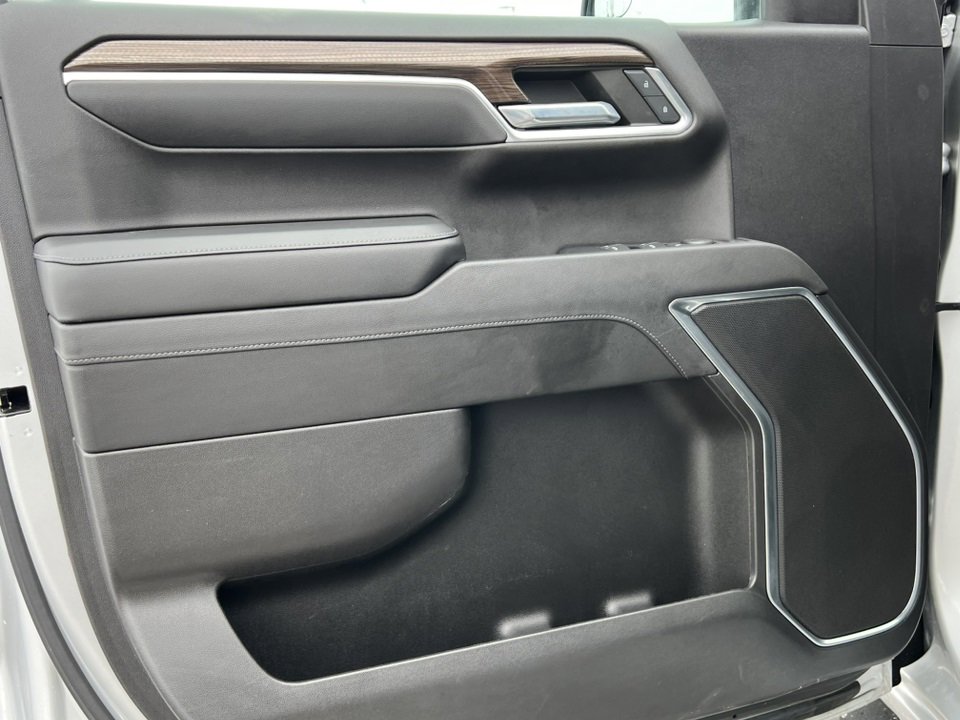 Used 2022 Chevrolet Silverado 1500 LT image 14