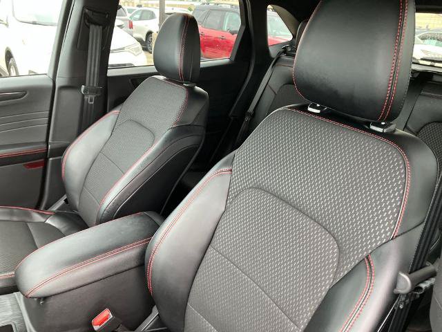 Certified 2024 Ford Escape ST-Line w/ Tech Pack #1 AWD/4WD image 25
