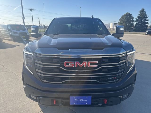 Used 2024 GMC Sierra 1500 AT4 w/ Technology Package AWD/4WD image 7