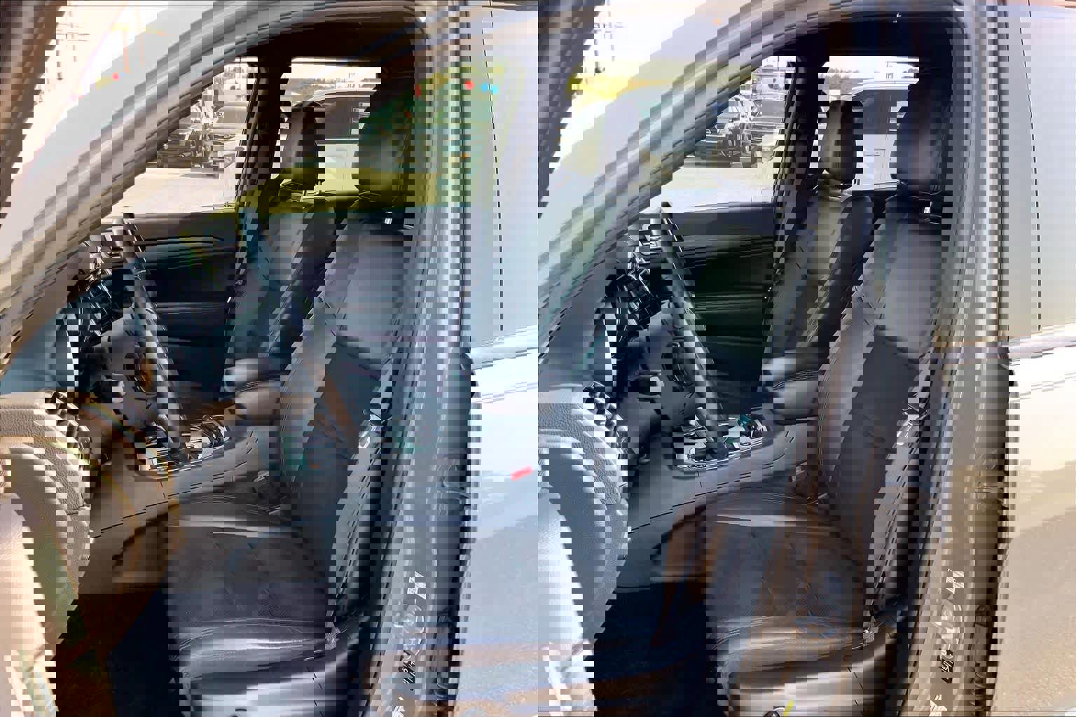 Used 2021 Jeep Grand Cherokee Laredo X image 10