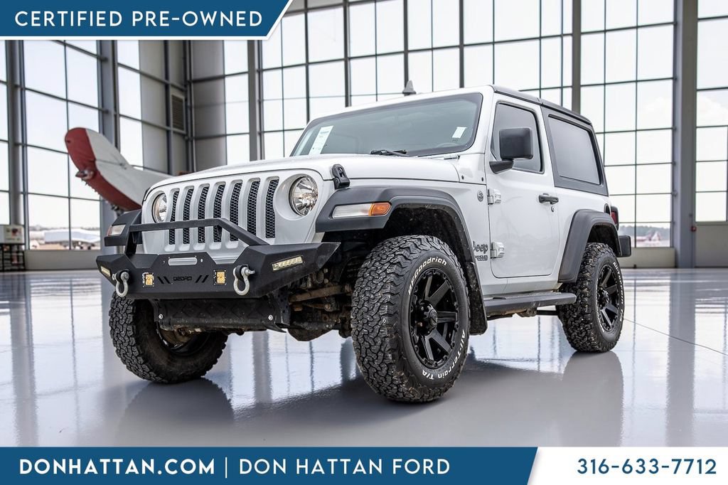 Used 2020 Jeep Wrangler Sport AWD/4WD video 1