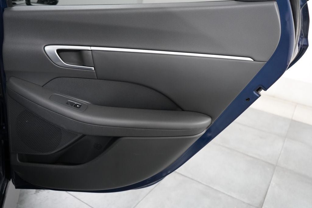 Used 2020 Hyundai Sonata SEL w/ Convenience Package FWD image 28