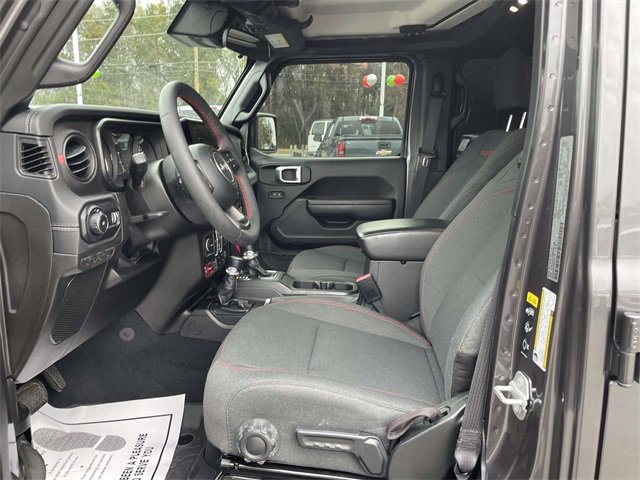 Used 2024 Jeep Wrangler Unlimited Rubicon image 15