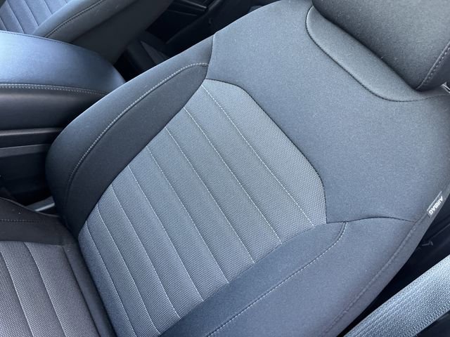 Certified 2024 Ford Edge SE image 13