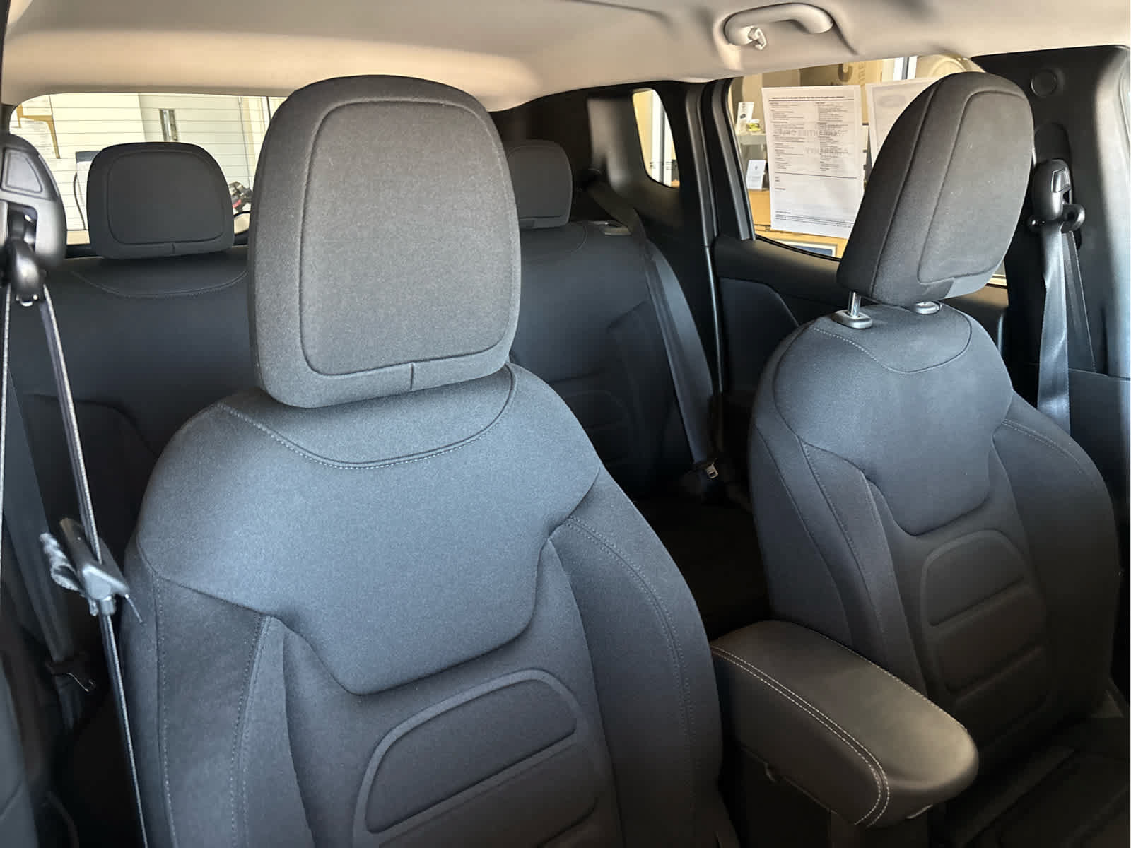 Used 2022 Jeep Renegade Latitude w/ Convenience Group AWD/4WD image 41