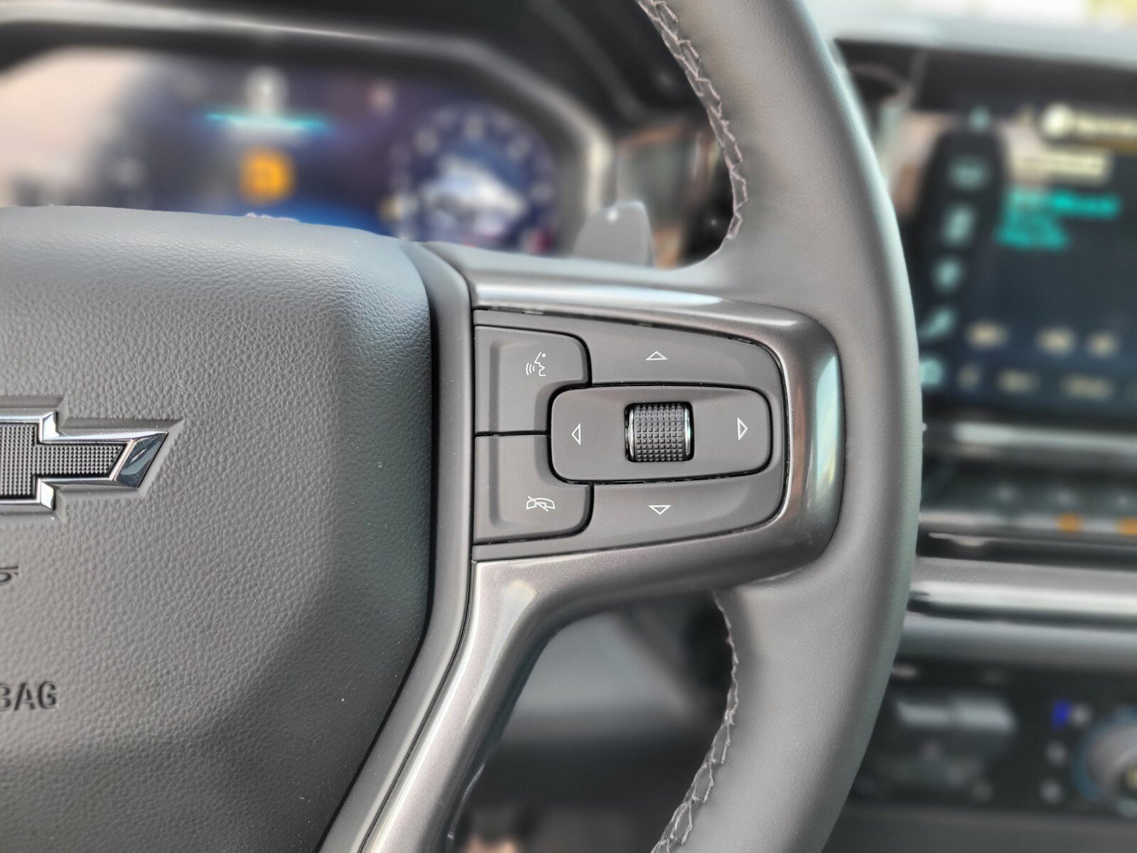 Used 2025 Chevrolet Silverado 1500 ZR2 image 29