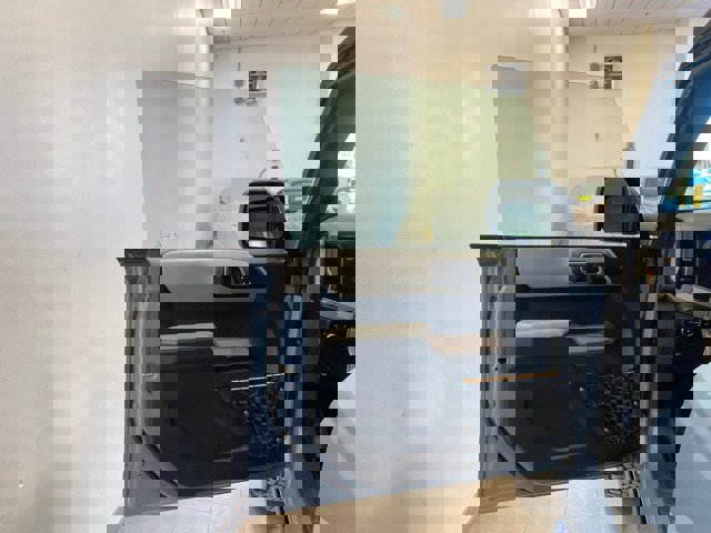 Certified 2023 Ford Bronco Badlands image 14