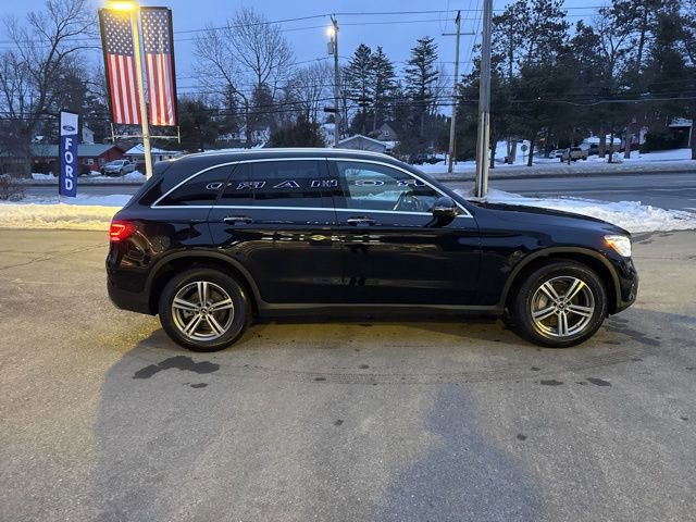 Used 2021 Mercedes-Benz GLC 300 4MATIC image 5