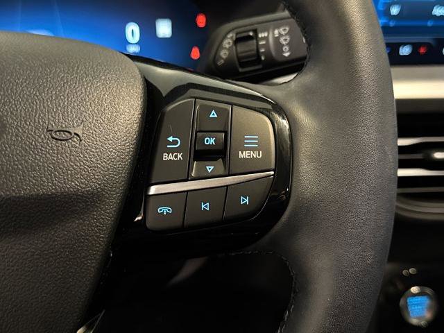 Certified 2025 Ford Escape SE w/ PHEV Premium Package image 21