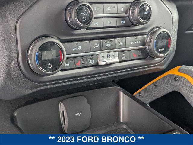 Certified 2023 Ford Bronco Badlands AWD/4WD image 17