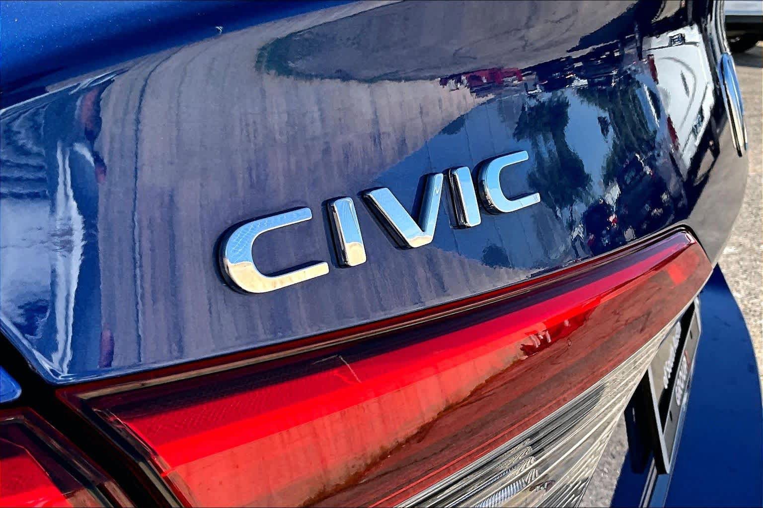 Used 2022 Honda Civic EX image 14