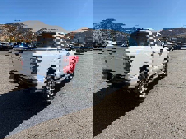 Used 2020 Nissan Titan S w/ S Utility Package image 6