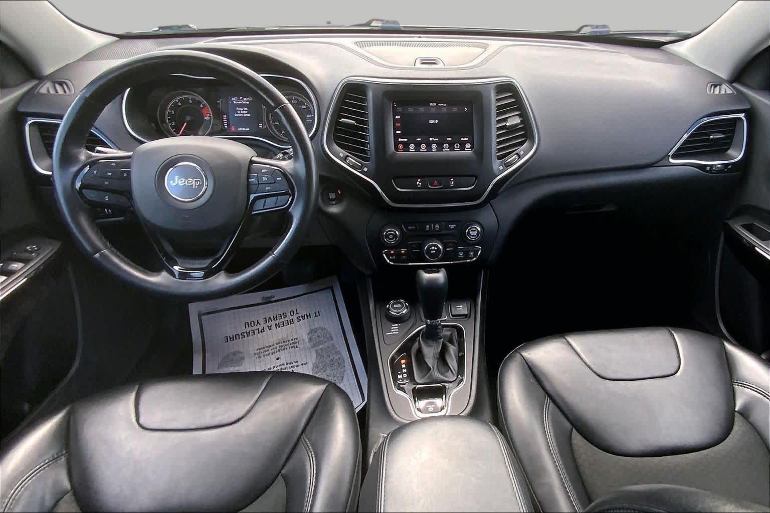 Used 2021 Jeep Cherokee Latitude Plus AWD/4WD image 15