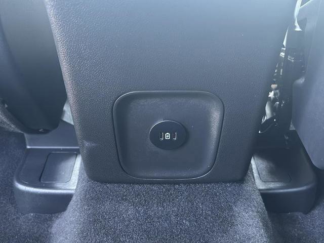 Certified 2025 Ford Escape ST-Line w/ Equipment Group 301A image 29