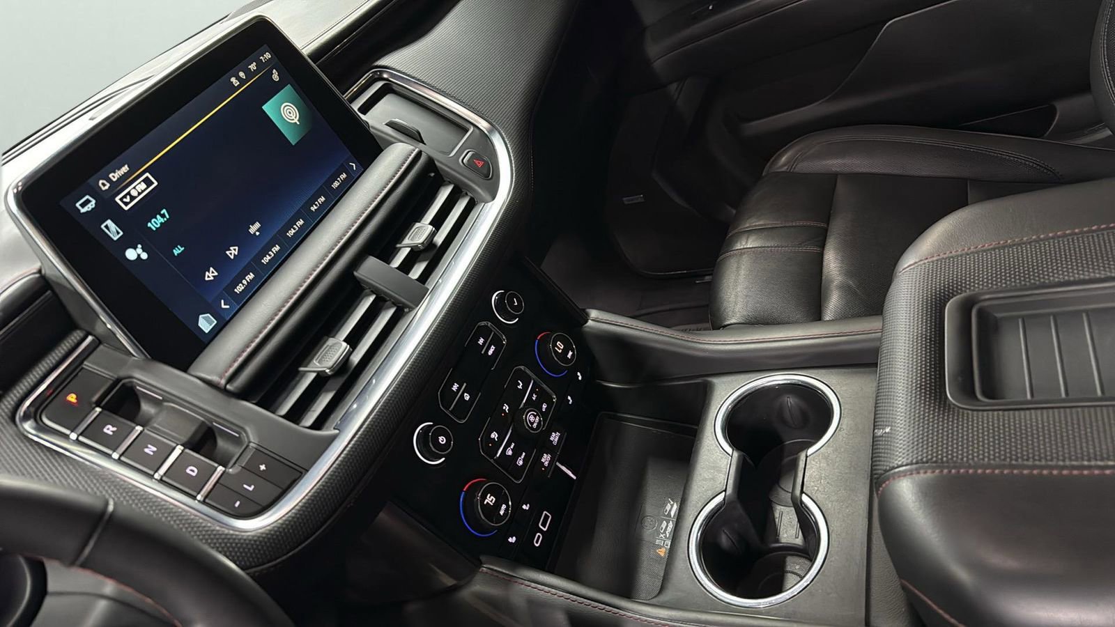 Used 2023 Chevrolet Tahoe RST w/ Luxury Package image 21