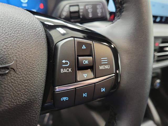 Certified 2025 Ford Escape Platinum image 23