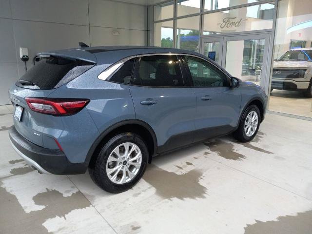 Certified 2023 Ford Escape Active w/ Tech Pack #2 AWD/4WD image 5