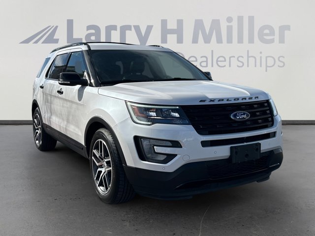 Certified 2017 Ford Explorer Sport w/ Equipment Group 401A image 7