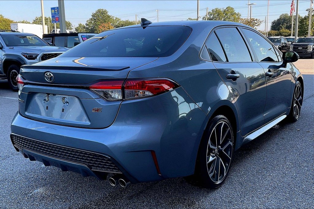 Used 2022 Toyota Corolla SE FWD image 6
