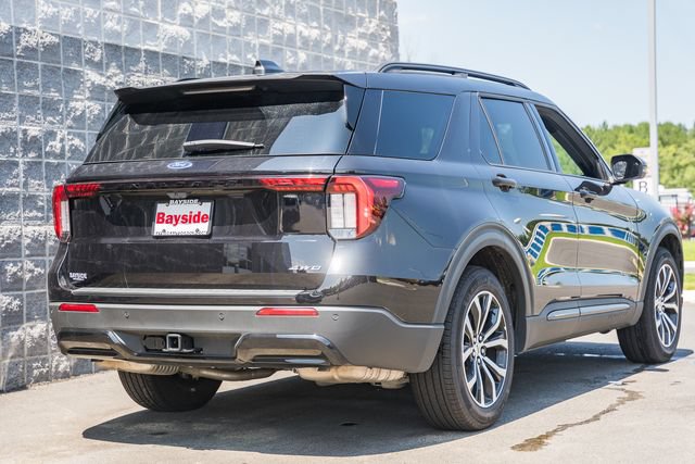Certified 2026 Ford Explorer ST-Line AWD/4WD image 7