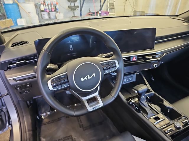 Used 2025 Kia K5 GT-Line w/ GT-Line Premium Package FWD image 16