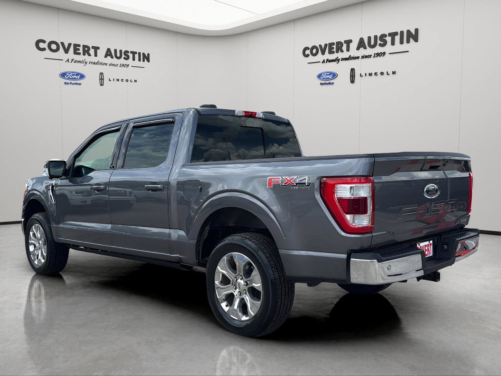 Certified 2022 Ford F150 Lariat w/ Trailer Tow Package AWD/4WD image 3