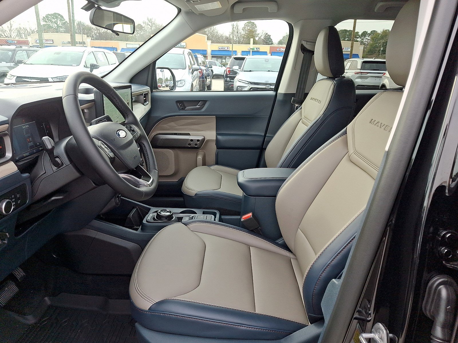 Certified 2026 Ford Maverick Lariat w/ 4K Tow Package image 12