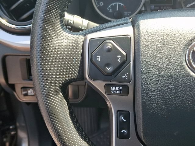 Used 2019 Toyota Tacoma SR5 AWD/4WD image 21