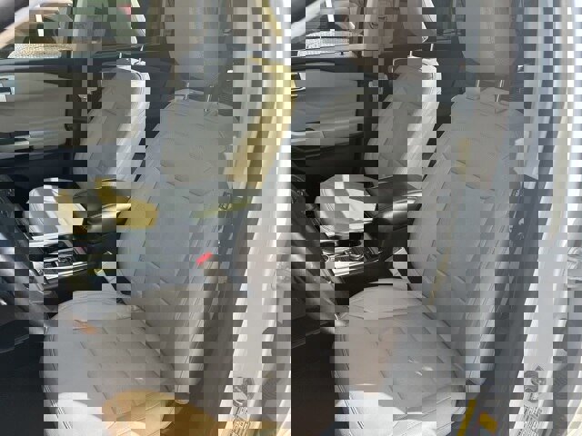 Certified 2022 Ford Explorer Limited w/ Equipment Group 301A image 15