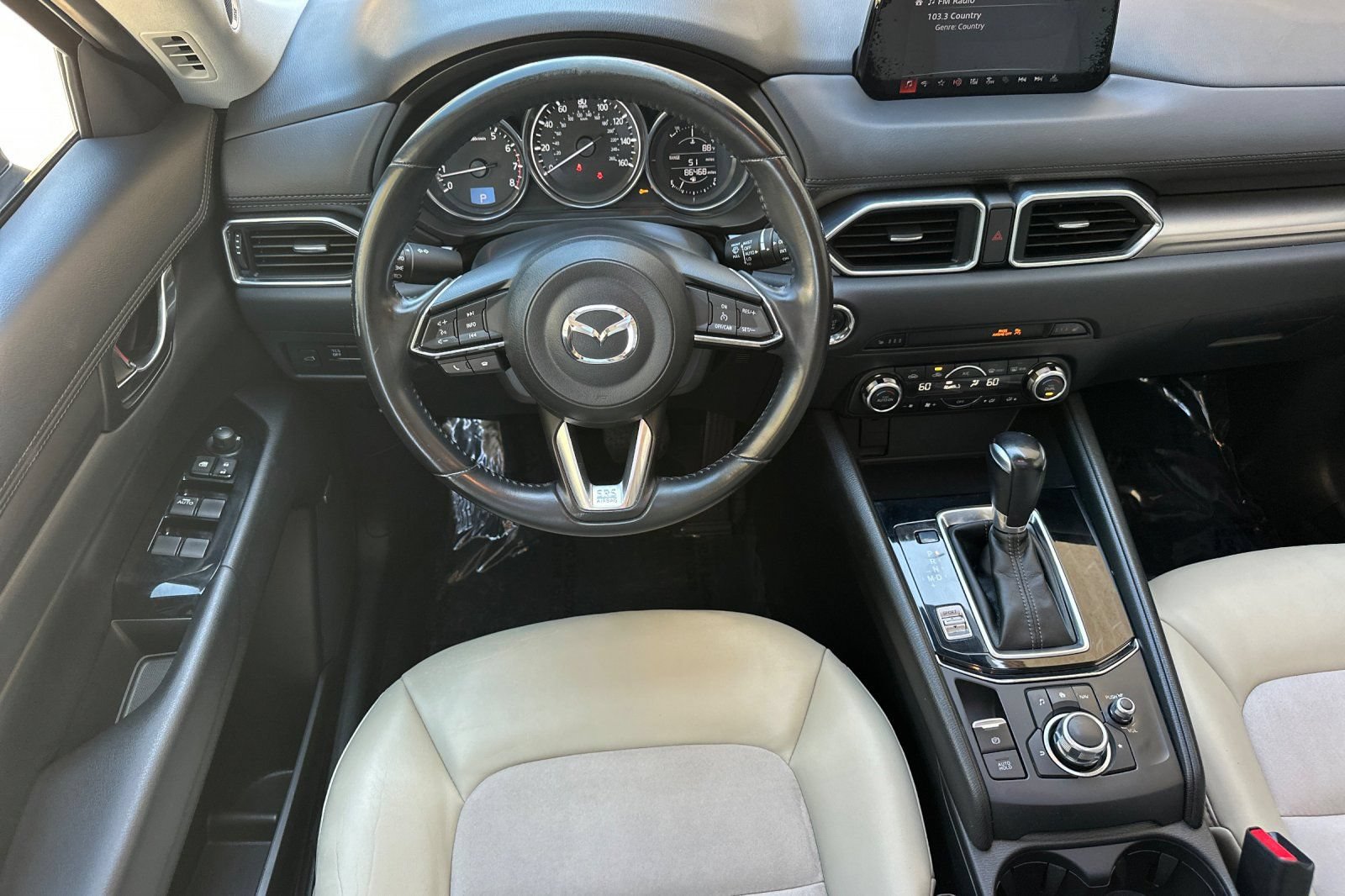 Used 2017 MAZDA CX-5 Touring w/ Preferred Equipment Package FWD image 16
